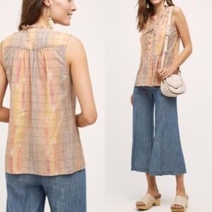 Holding Horses textured ruffle button sleeveless blouse